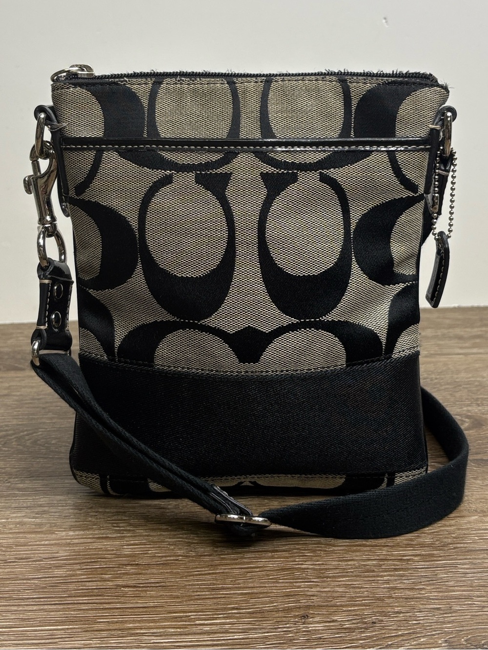 Coach Signature Jacquard Black Crossbody Swingpack Bag